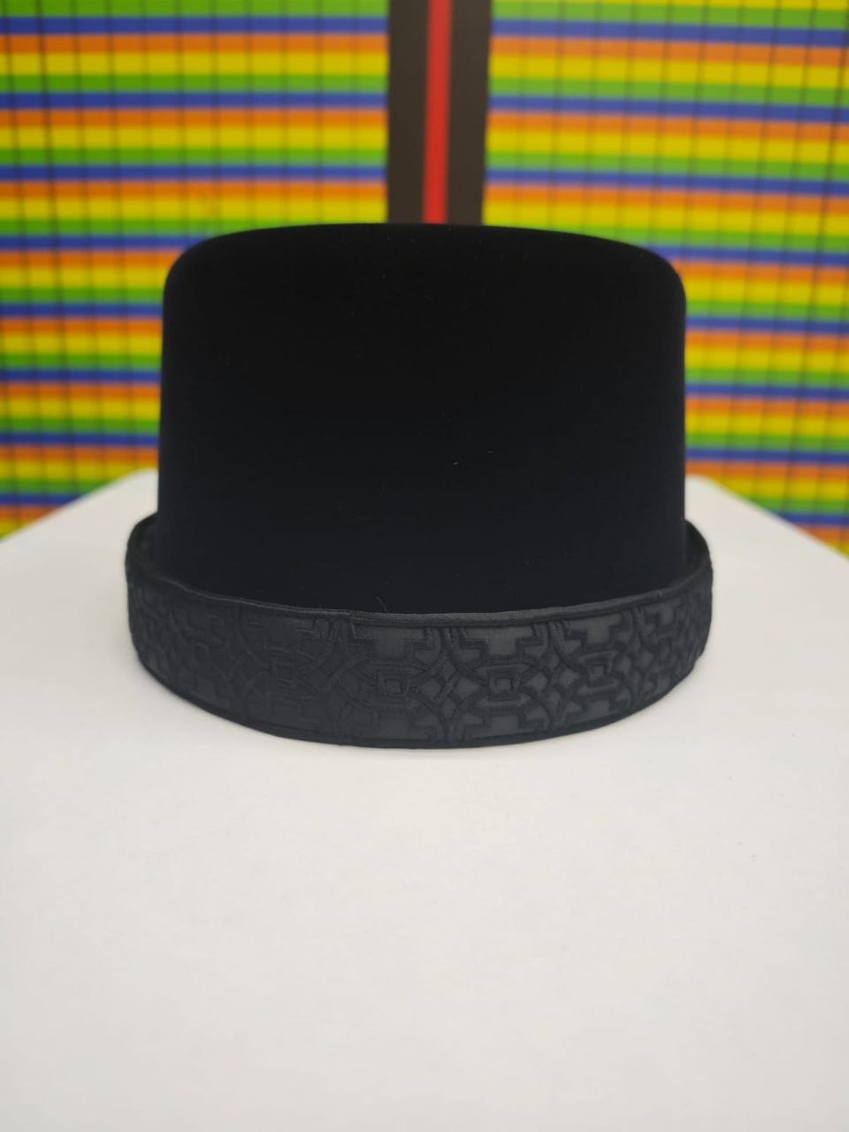 Black geometry on black hat